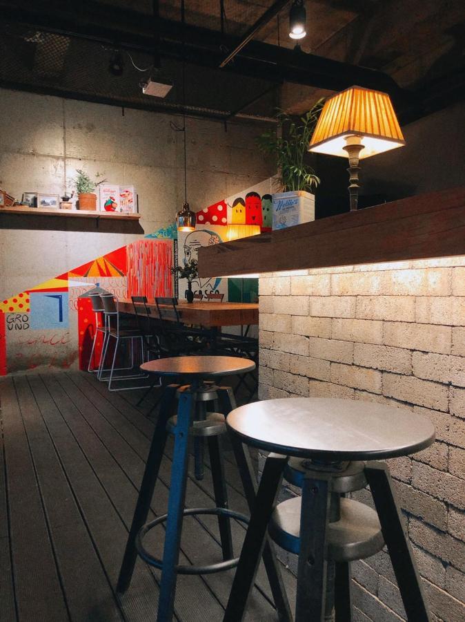Хостел Jeju Playground Экстерьер фото